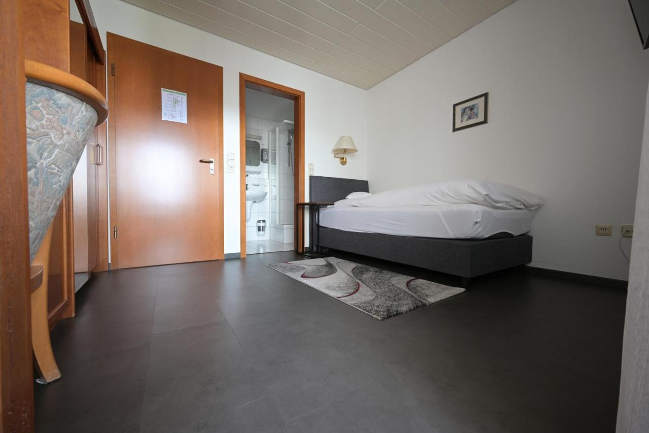 Landhotel Hirsch Sankt Johann  Eksteriør billede